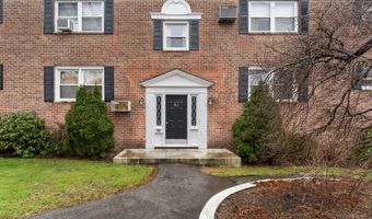 82 Strawberry Hill Ave 2, Stamford, CT 06902