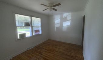 426 Albert St, Bishopville, SC 29010