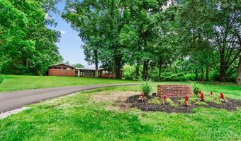 7460 Fair Oaks Dr, Amberley, OH 45237