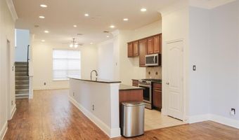 5014 Calloway Dr, Addison, TX 75001