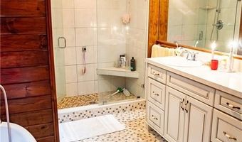 22 Colerick Ave, North Smithfield, RI 02896