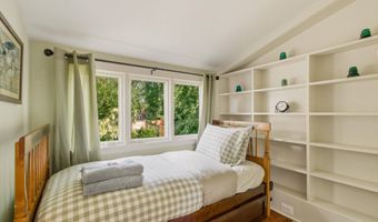 922 JACKSON St, Annapolis, MD 21403