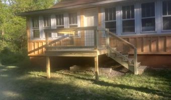 205 6th St, Beaver, WV 25813