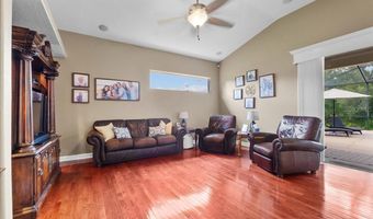921 CLASSIC VIEW Dr, Auburndale, FL 33823