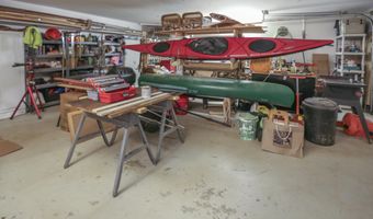 28 B Springbrook Dr, Belfast, ME 04915
