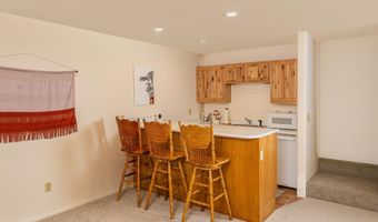 11 Apache Cir, Angel Fire, NM 87710