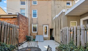 24 E HAMBURG St, Baltimore, MD 21230