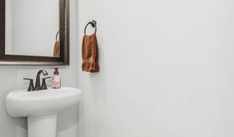 22632 Big Oak Dr, Athens, AL 35613