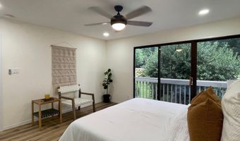 5236 POOKS HILL Rd D-23, Bethesda, MD 20814