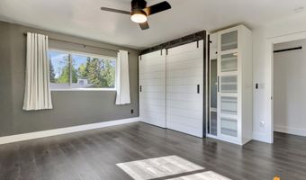 2121 Belmont Dr, Anchorage, AK 99517