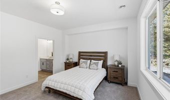 5244 Yorktown Ct NE, Alexandria, MN 56308
