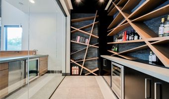 94 Glade Hollow Dr, Las Vegas, NV 89135