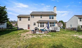42 EMERALD RIDGE Dr, Bear, DE 19701