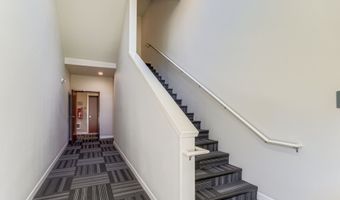17126 SW SNOWDALE St 106, Beaverton, OR 97007