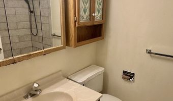 2407 S GOEBBERT Rd G202, Arlington Heights, IL 60005