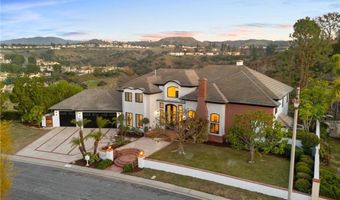 7460 E Hummingbird Cir, Anaheim, CA 92808