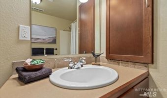 187 E Wishbone Ct, Boise, ID 83706