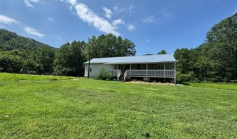 179 Cow Ln, Arnoldsburg, WV 25234