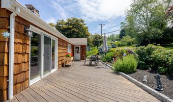10 Baxter St, Danbury, CT 06811