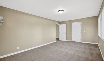 2185 Stahl Rd, Akron, OH 44319