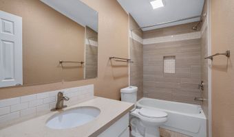 14995 S Blue Vista Dr 342, Oregon City, OR 97045