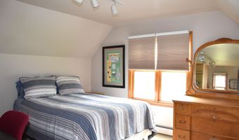 9 Strawberry Ln, Barre, VT 05641
