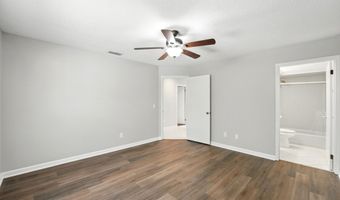 257 JASMINE St, Atlantic Beach, FL 32233