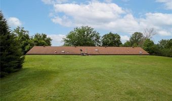 18345 Nottingham Ct, Basehor, KS 66007