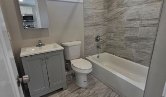 54 Church St, Allentown, NJ 08501