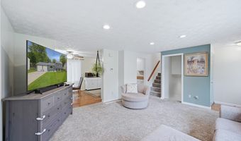 2219 Woodland Trace St, Austintown, OH 44515
