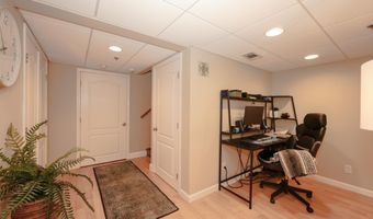 18 Suffolk Ct 159, Bedford, NH 03110