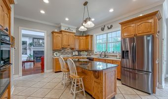 501 River Oaks Dr, Bainbridge, GA 39817