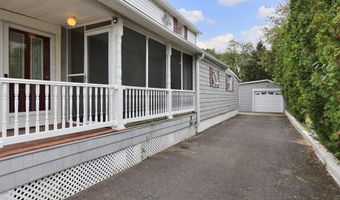 23 Mathiasen Pl, Aberdeen, NJ 07747