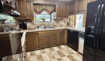 209 Country Club Rd, Bald Knob, AR 72010