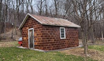 S1205 County Road Y, Wonewoc, WI 53968