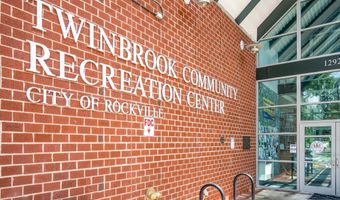 2207 PINNEBERG Ave, Rockville, MD 20851