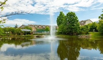 3039 Barclay Way, Ann Arbor, MI 48105