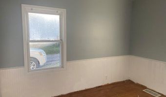 615 E South St, Albion, IN 46701
