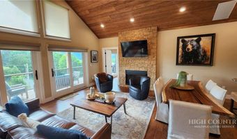 56 Grouseberry Dr, Banner Elk, NC 28604