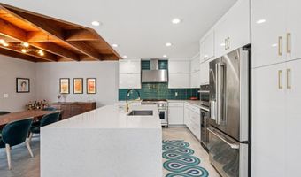 248 11TH St, Atlantic Beach, FL 32233