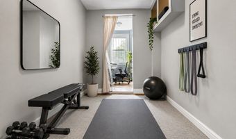 238 S Huntington Ave 1, Boston, MA 02130