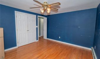 105 Fordson Ave, Cranston, RI 02910