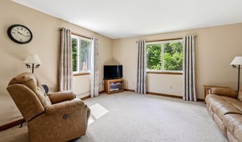 299 Middle Rd, Brentwood, NH 03833
