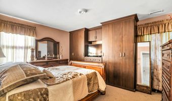 85 Williams Ave, Amityville, NY 11701