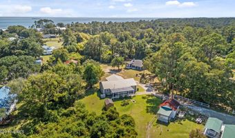 376 Shell Rd, Atlantic, NC 28511