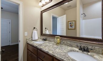 4103 SW Buckeye St, Bentonville, AR 72713