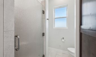 735 E 850 S, Centerville, UT 84014