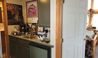 10 Badger Hollow Rd, Cascade, ID 83611