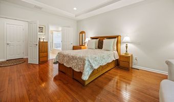 115 Thorn Hollow Rd, Cheshire, CT 06410
