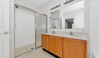 2004 PEGGY STEWART Way 204, Annapolis, MD 21401